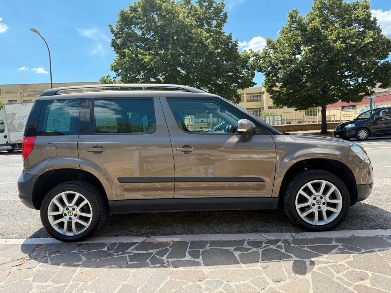 SKODA YETI 2,0 TDI 140 CV ADVENTURE 4WD 5P