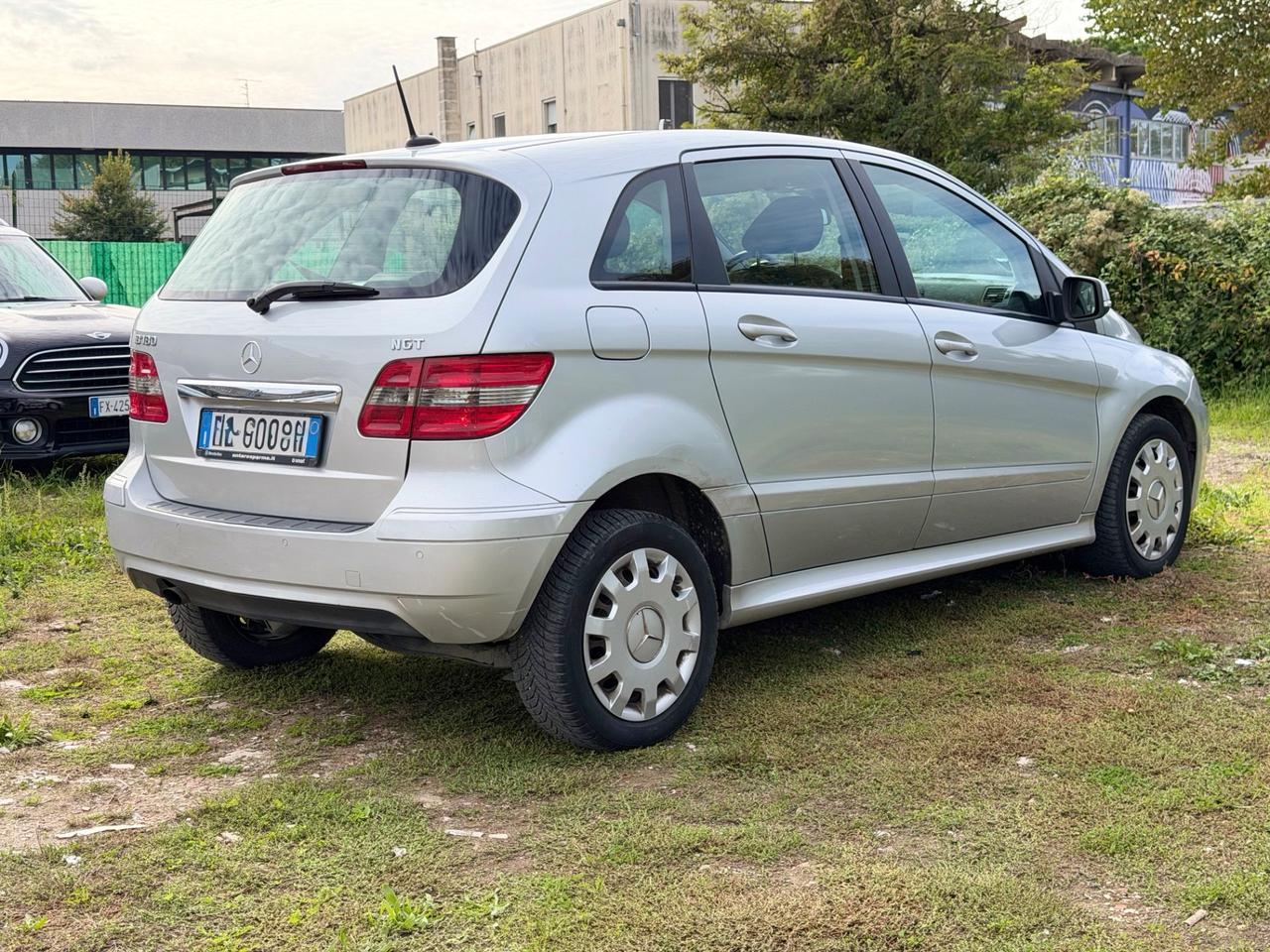 Mercedes-benz B 180 NGT BlueEFFICIENCY 2010