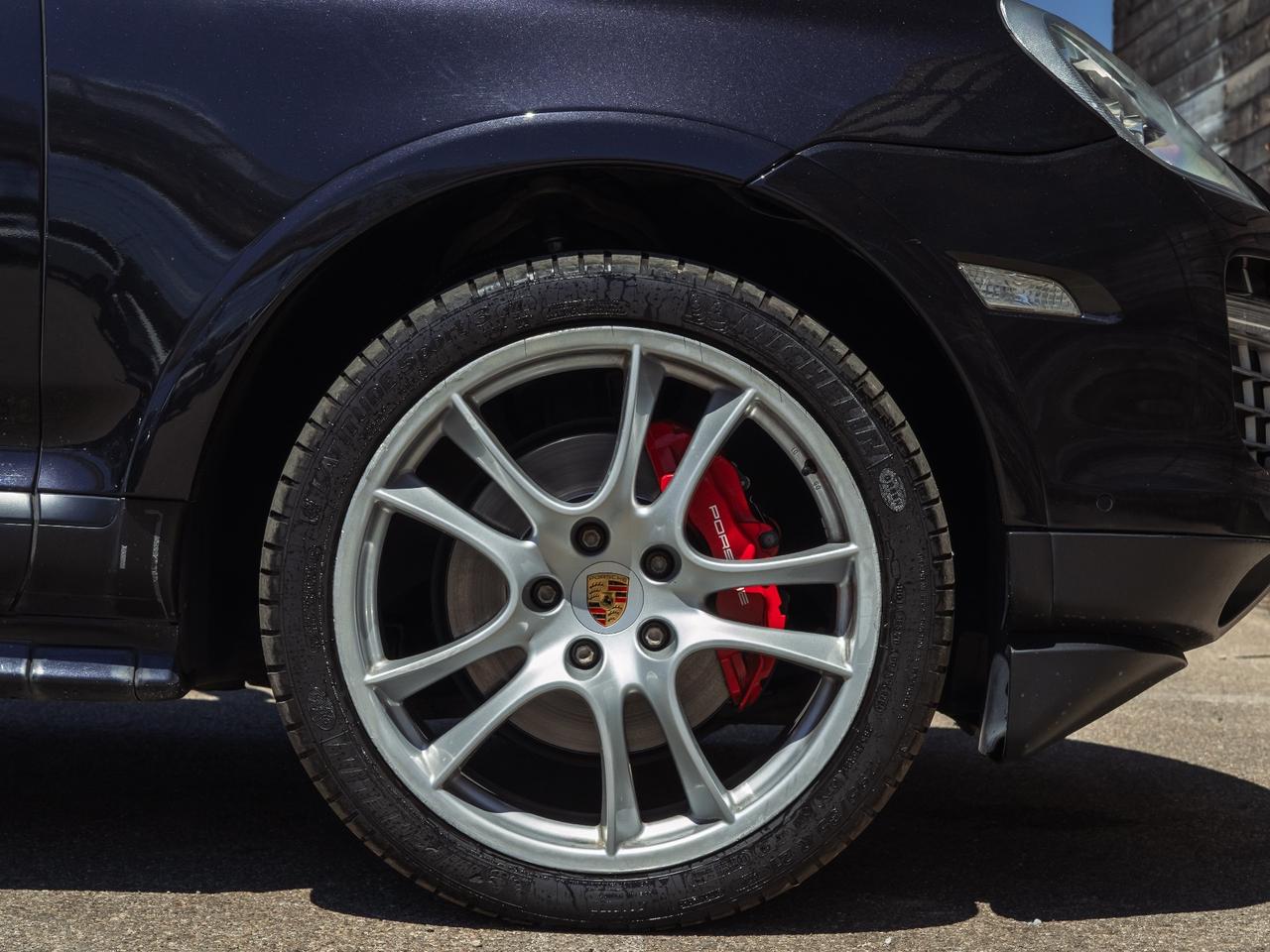 Porsche Cayenne 4.8 GTS