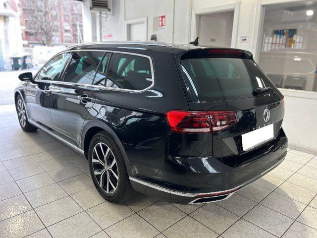 VOLKSWAGEN Passat Variant 2.0 TDI SCR 190 CV 4MOTION DSG Executive BMT