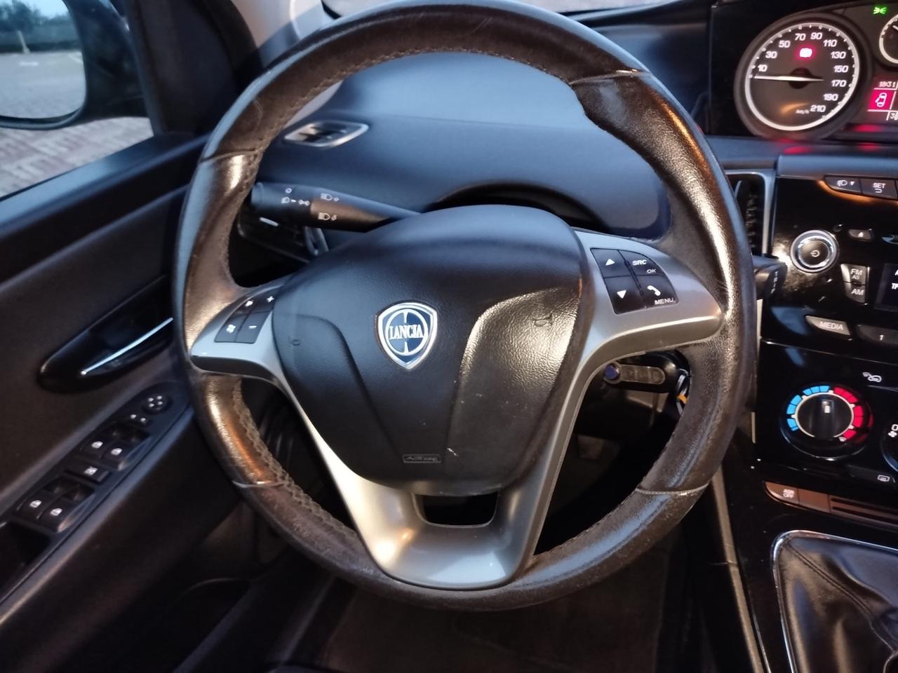 Lancia Ypsilon 1.3 DIESEL MULTIJET 95 CV PLATINUM