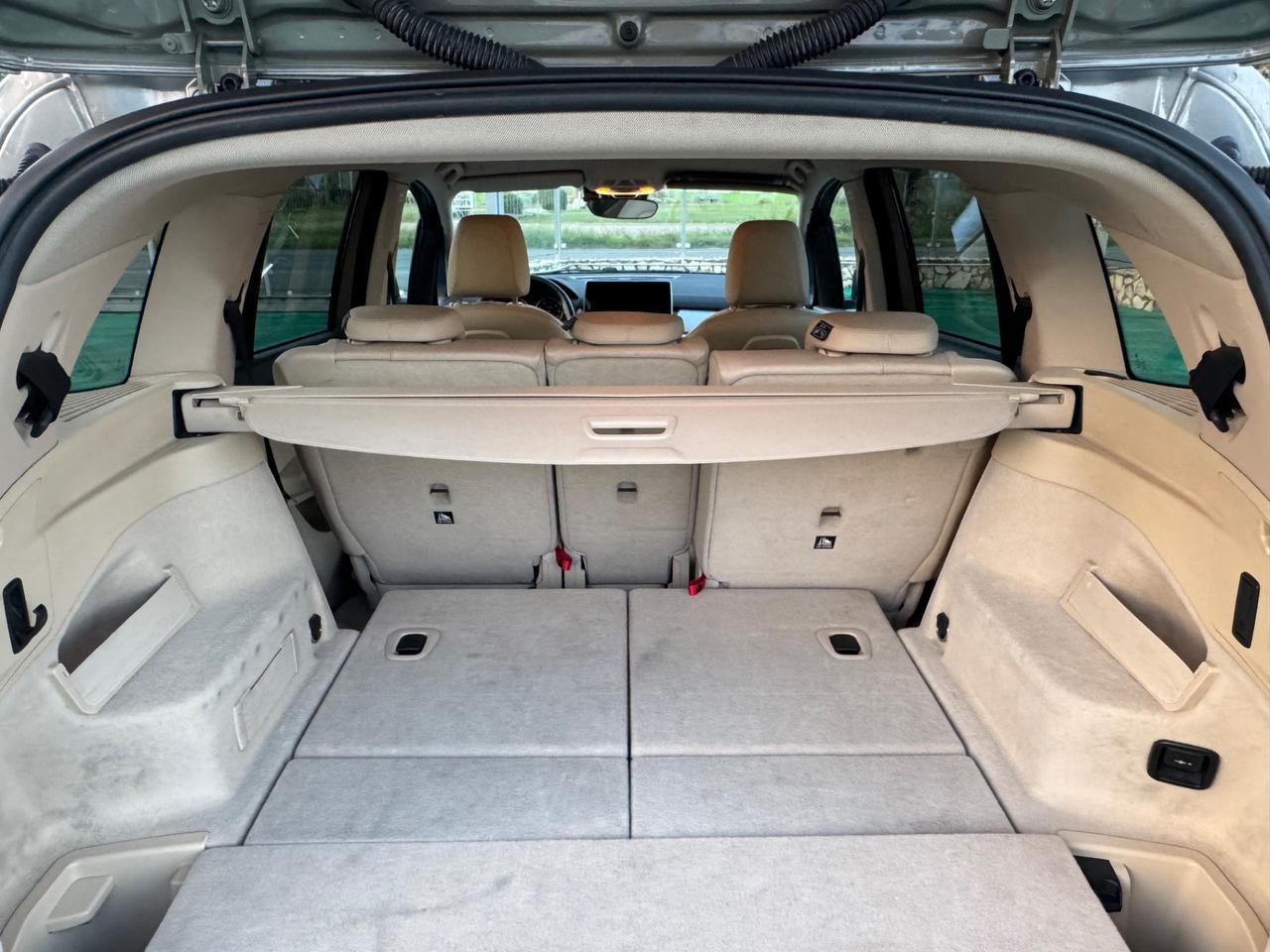 Bmw 2er gran Tourer 216d luxury 7 POSTI
