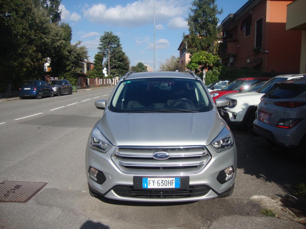 Ford Kuga 2.0 TDCI 120 CV S&S Powershift Titanium euro 6 d-temp