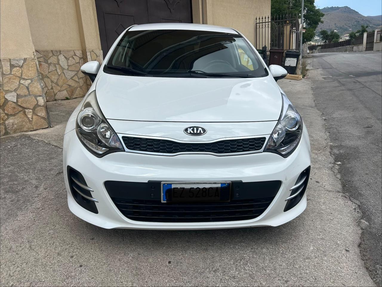 Kia Rio 1.4 CRDi 5p. Cool
