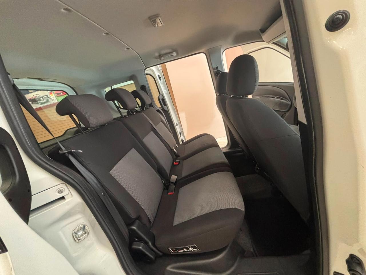 Fiat Doblò 1.6 MJT N1 5POST