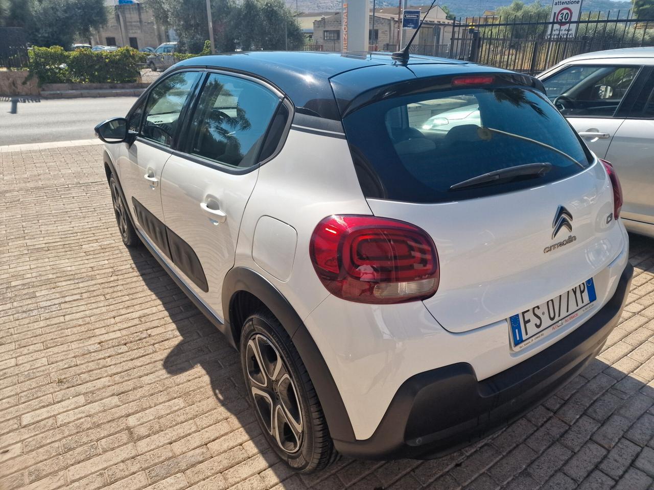 Citroen C3 BlueHDi 100 S&S Shine