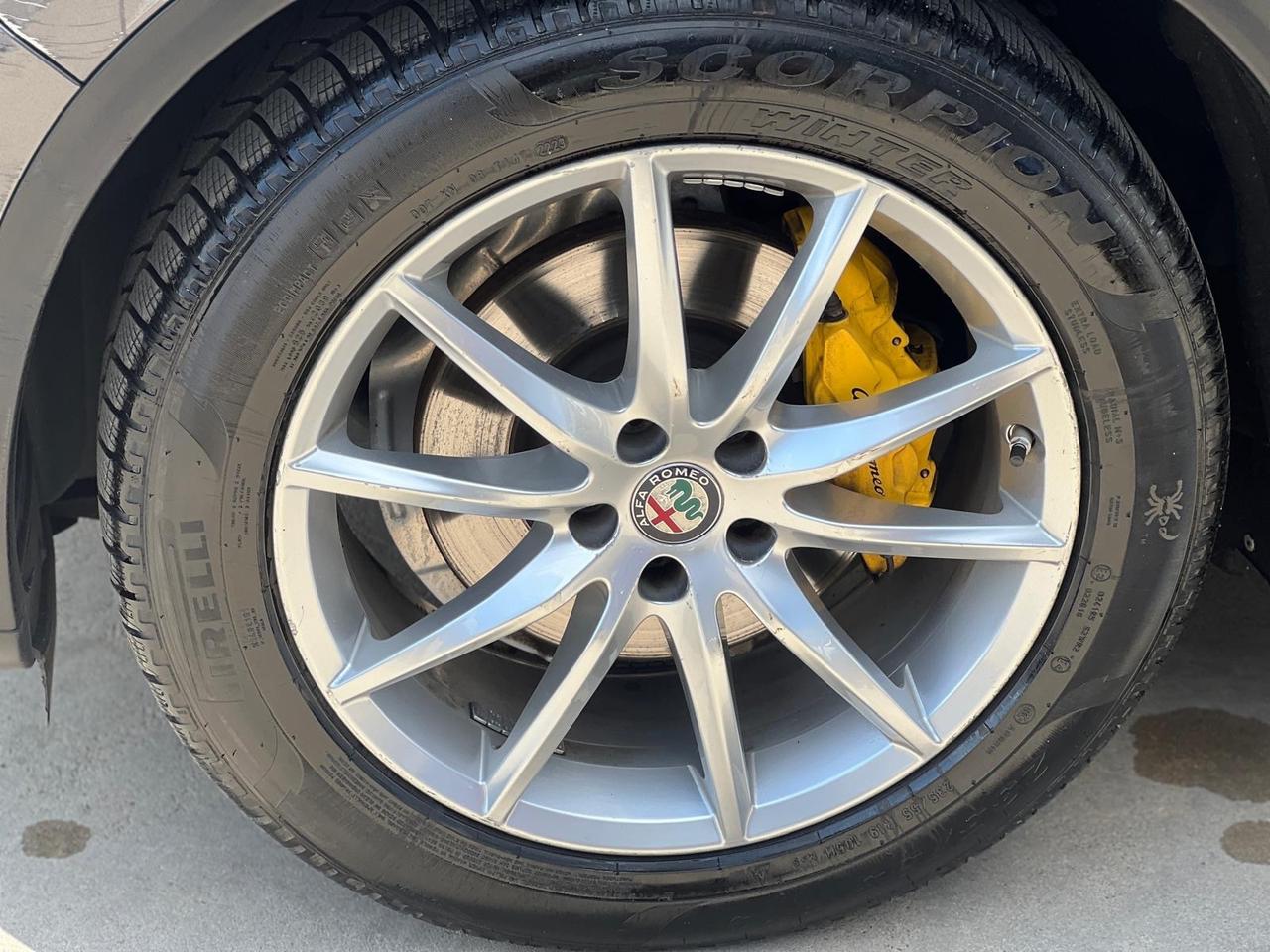 Alfa Romeo Stelvio 2.2 Turbodiesel 190 CV AT8 RWD Business