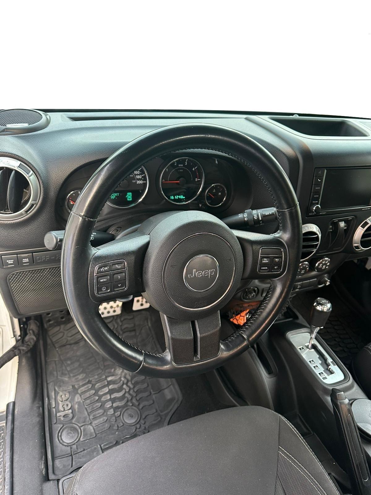 Jeep Wrangler 2.8 CRD DPF Rubicon Auto Perfetta