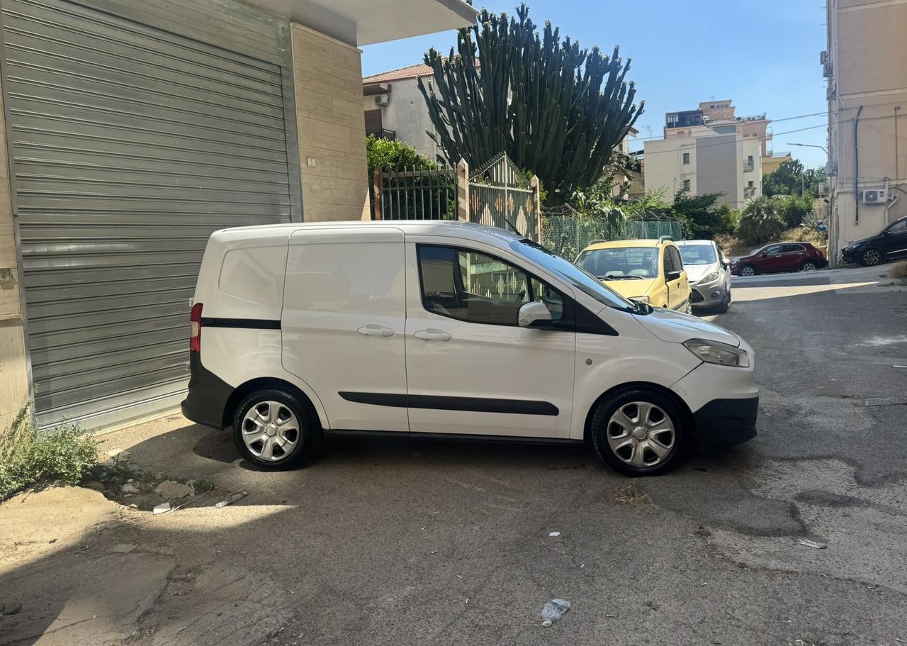 Ford Transit Courier