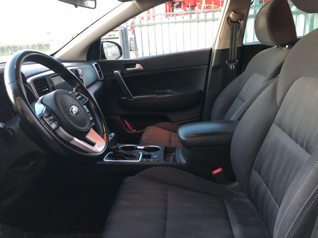 Sportage 1.6 CRDI 136 CV DCT7 Business AUTOCARRO 5 POSTI* IVA ESPOSTA