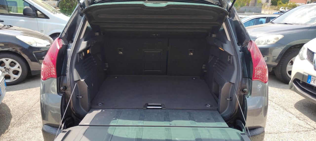 Peugeot 3008 1.6 HDi 110CV Outdoor