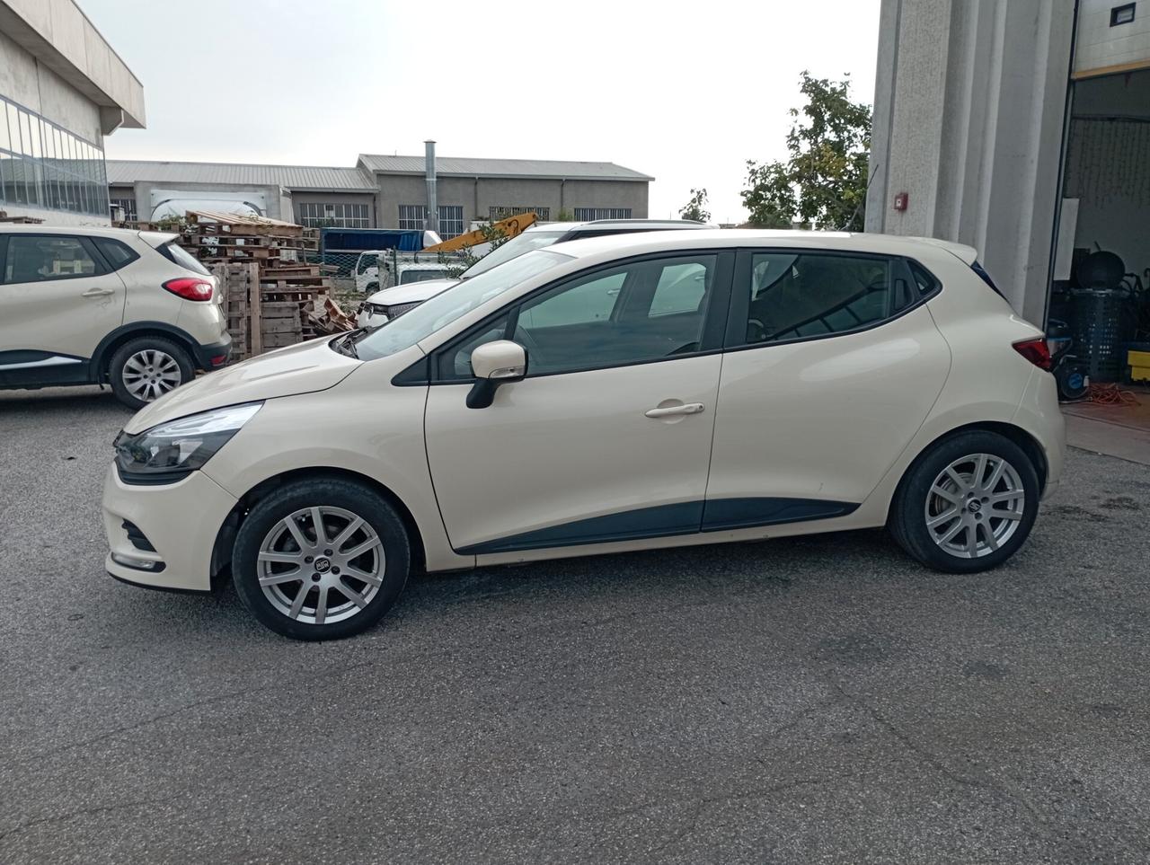 Renault Clio TCe 12V 90 CV GPL Start&Stop 5 porte
