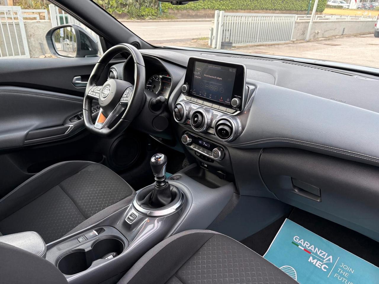 Nissan Juke 1.0 DIG-T 114 CV N-Connecta