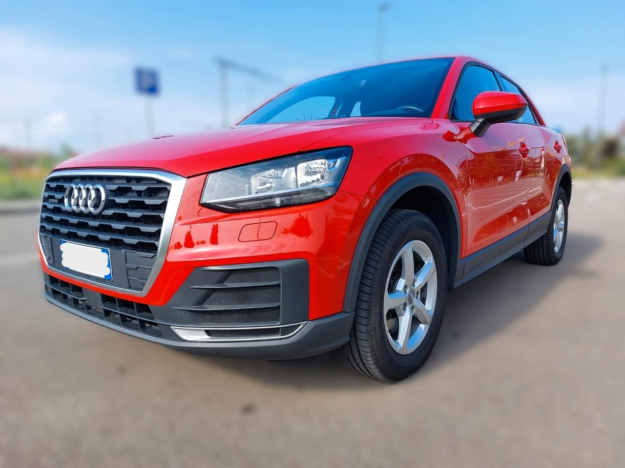 Audi Q2 35 TDI Quattro S tronic Business