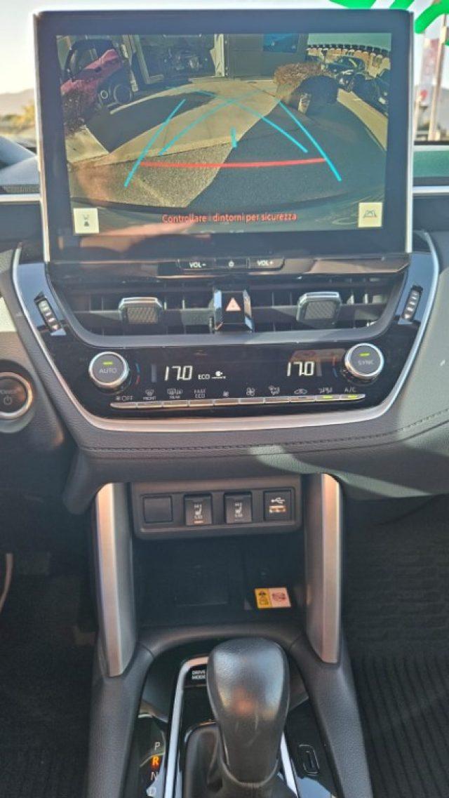 TOYOTA Corolla Cross 2.0 Hybrid 197 CV E-CVT Lounge