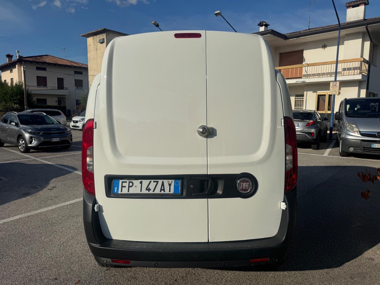 Fiat Doblò 1.6 MJT 105CV PL-TA Maxi XL 3 posti NETTO