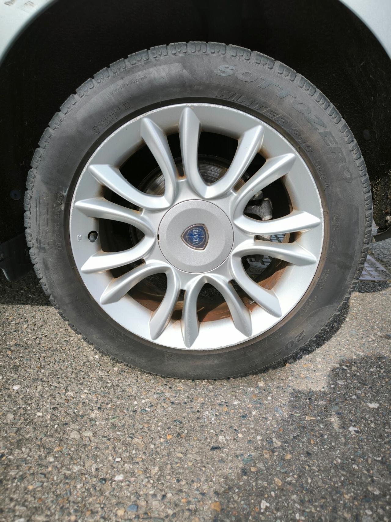 Lancia Delta 2.0 MJT DPF Executive