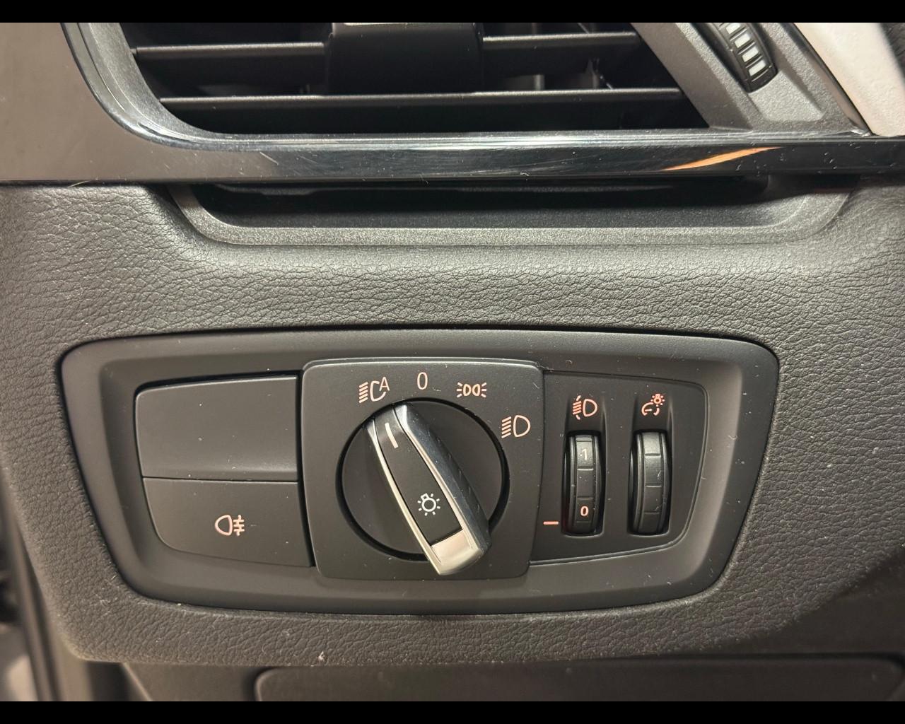 BMW X1 (F48) - X1 sDrive18i Advantage