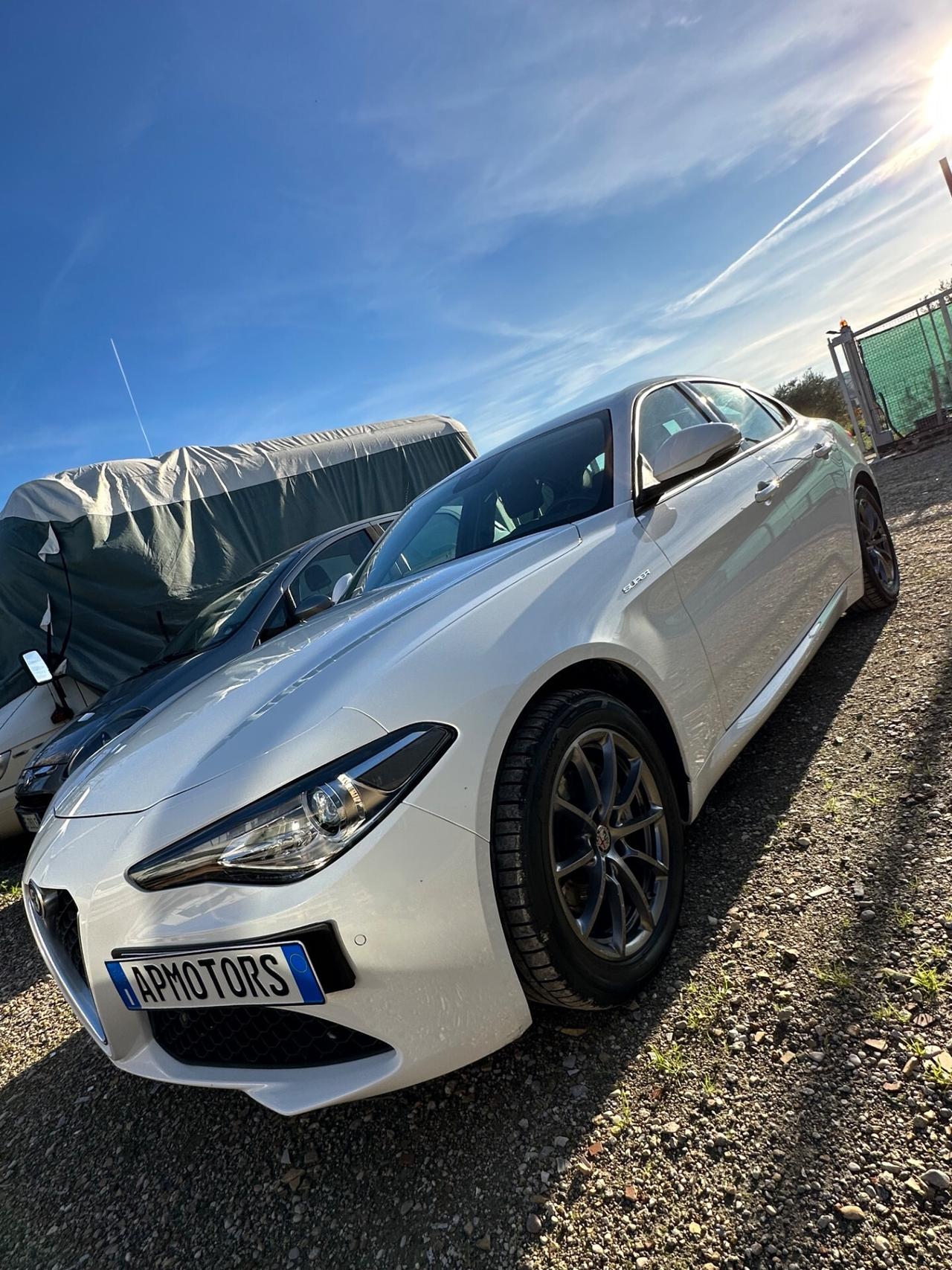 Alfa Romeo Giulia 2.2 Turbodiesel 136 CV AT8 Super