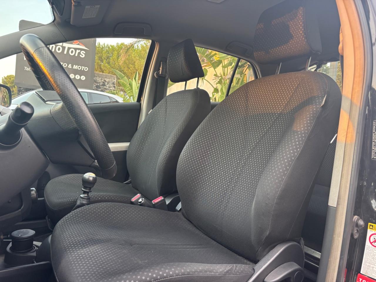 Toyota Yaris 1.3 5 porte Sol-2011