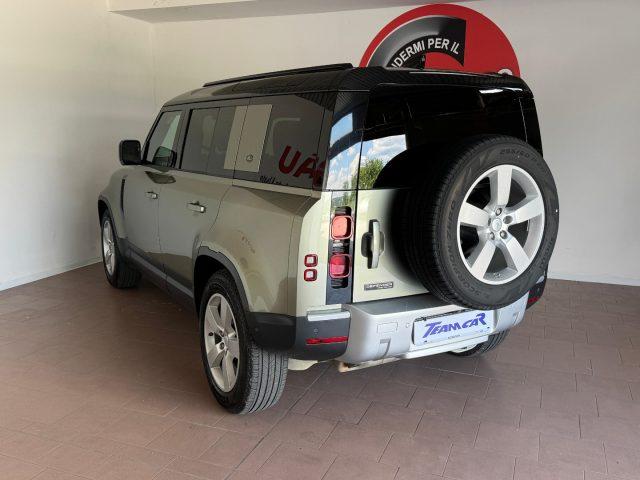 LAND ROVER Defender 110 3.0 l6 400 CV AWD Auto First Edition Gancio