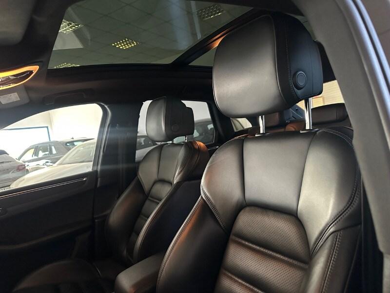 PORSCHE Macan 1ªs. '13-'25 Macan 2.0