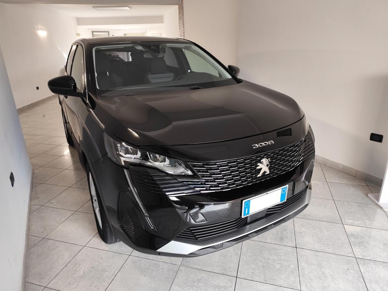 Peugeot 3008 1.5 EAT8 Business 130cv -2021