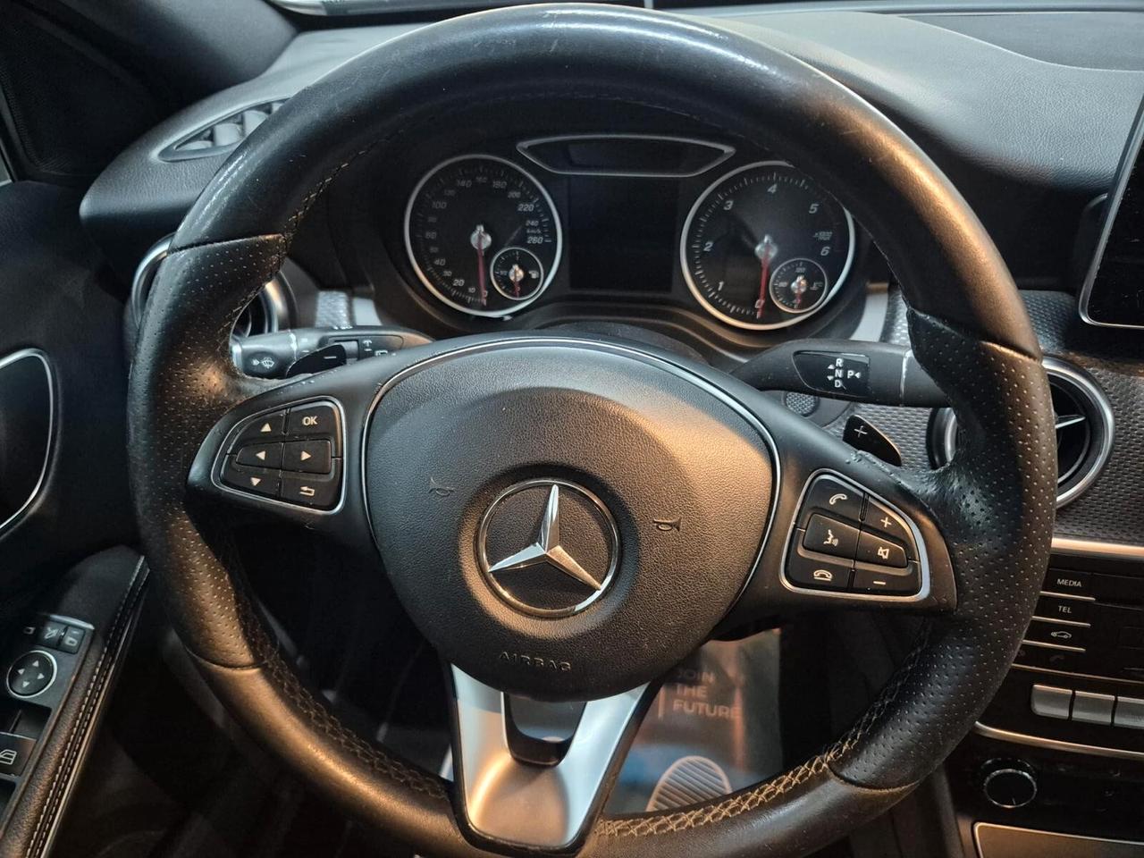 Mercedes-benz A 200 d Automatic Premium