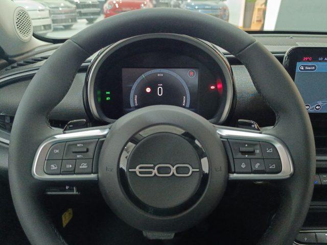 FIAT 600 Hybrid 110 CV DCT MHEV Business
