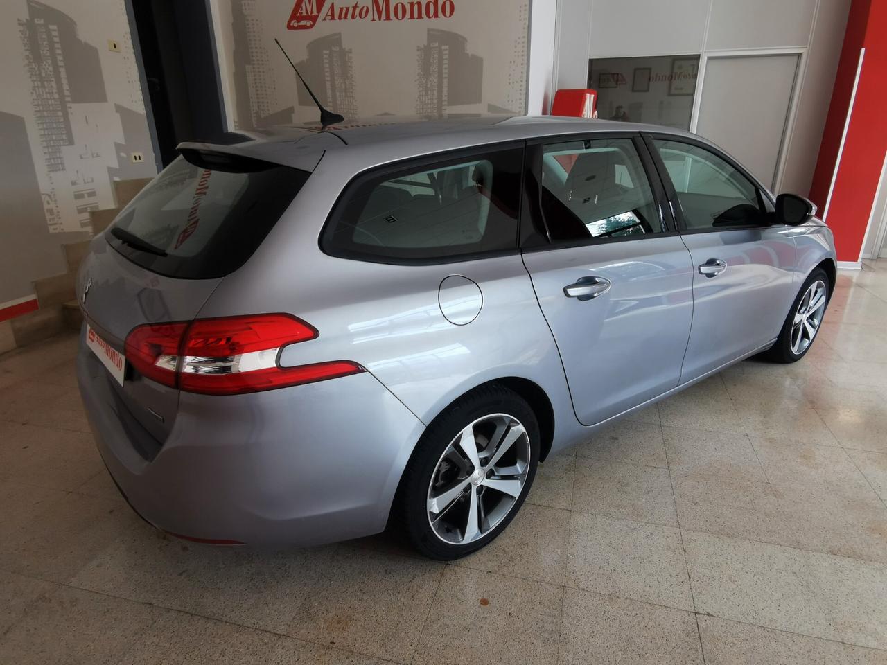 Peugeot 308 BlueHDi 100 S&S SW Business AUTOCARRO