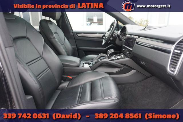 PORSCHE Cayenne 3.0 V6 IVA ESPOSTA