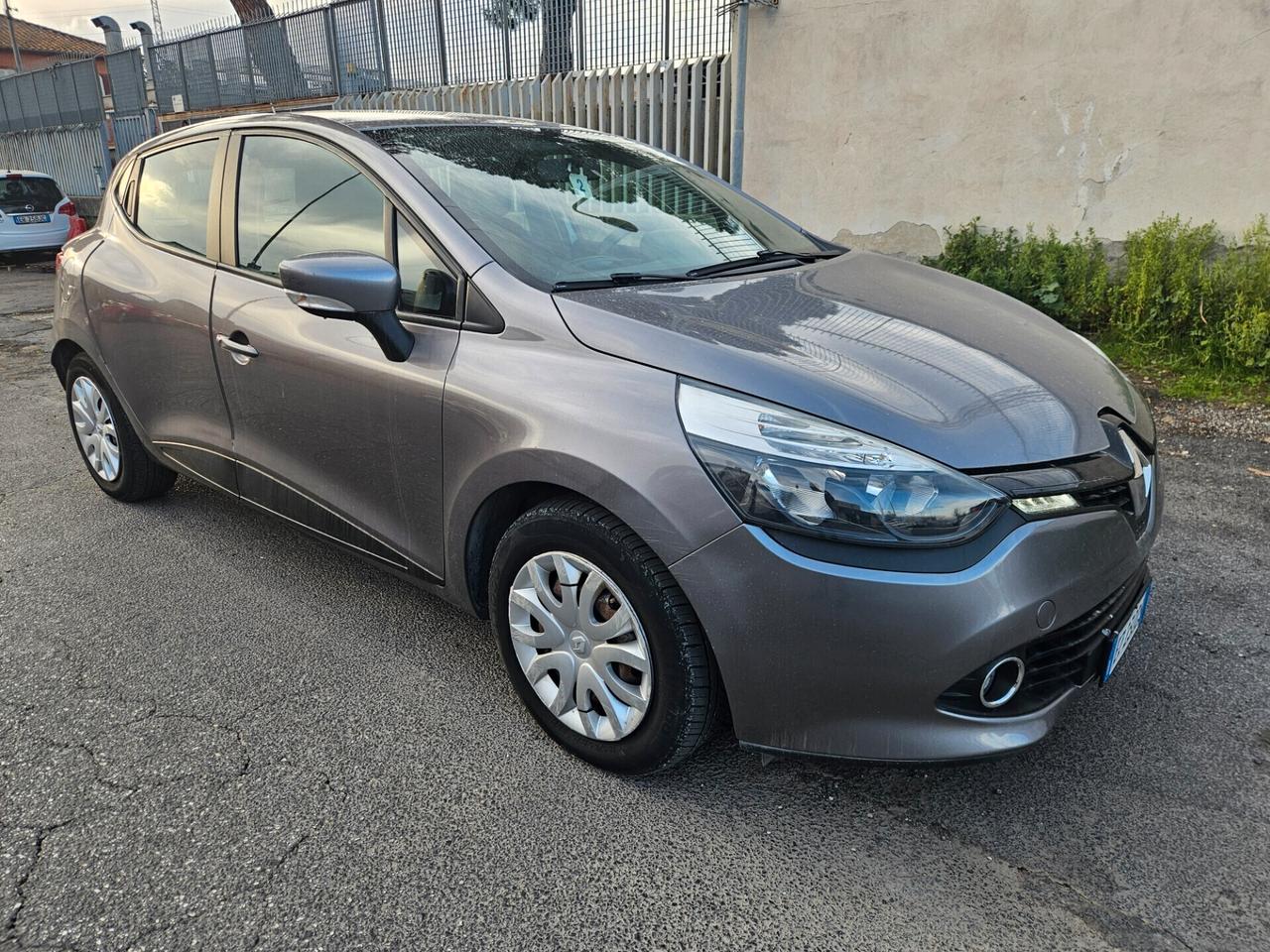 Renault Clio 1.5 dCi 8V 75CV 5 porte Costume National