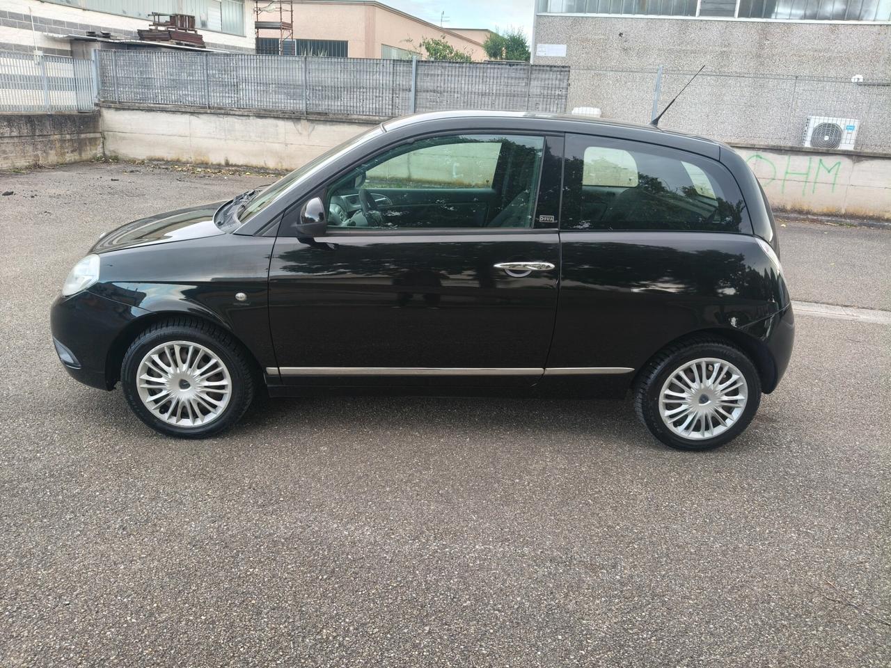 Lancia Ypsilon 1.2 del 2010 SOLO 109.000 KM