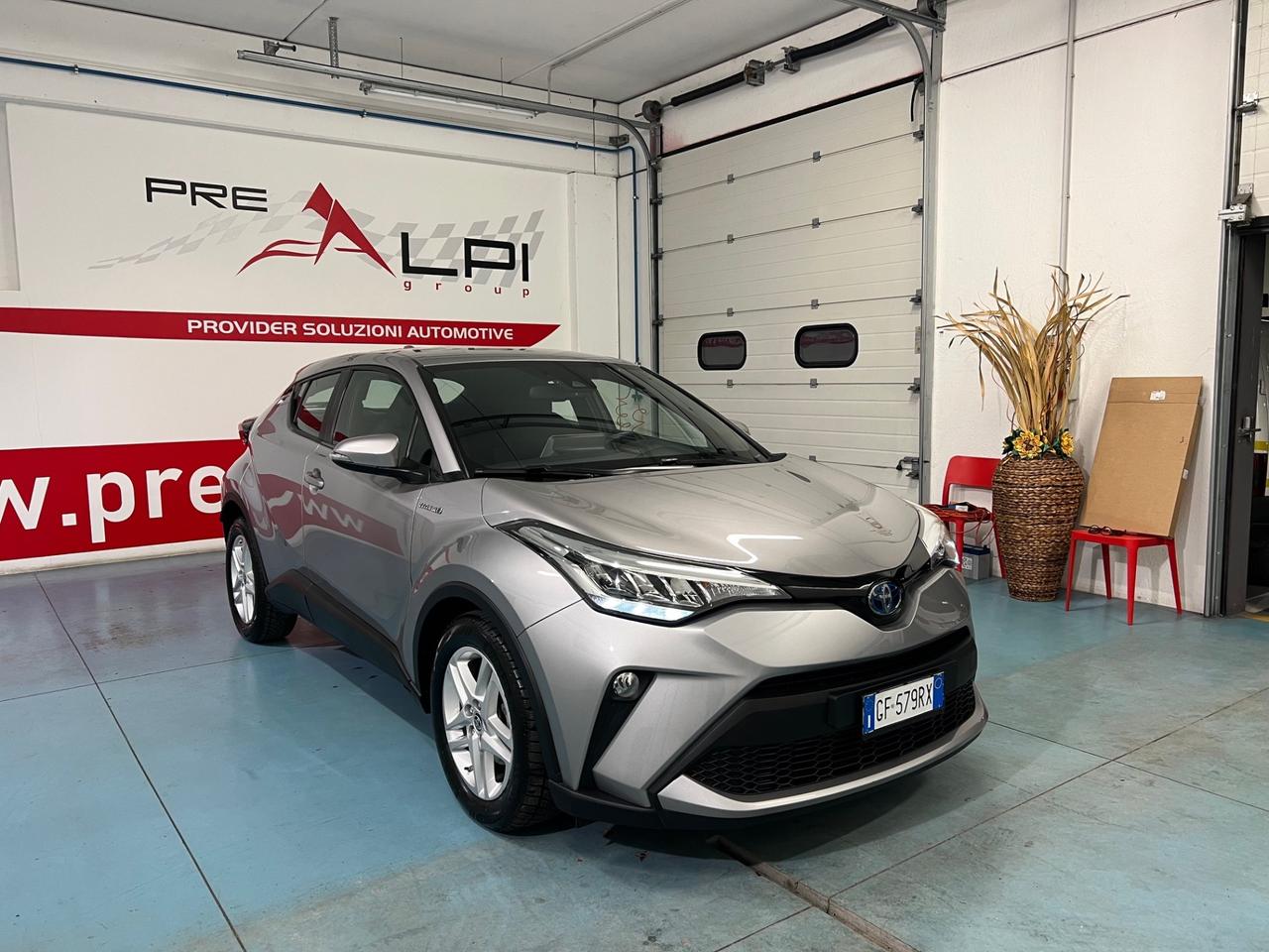 Toyota C-HR 1.8 Hybrid E-CVT Business