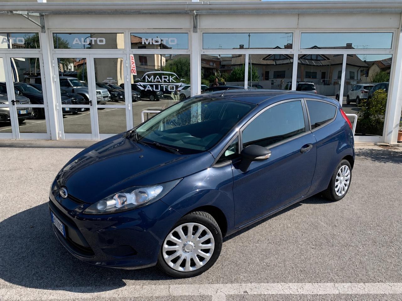 Ford Fiesta 1.4 TDCi 70CV 3 porte N1