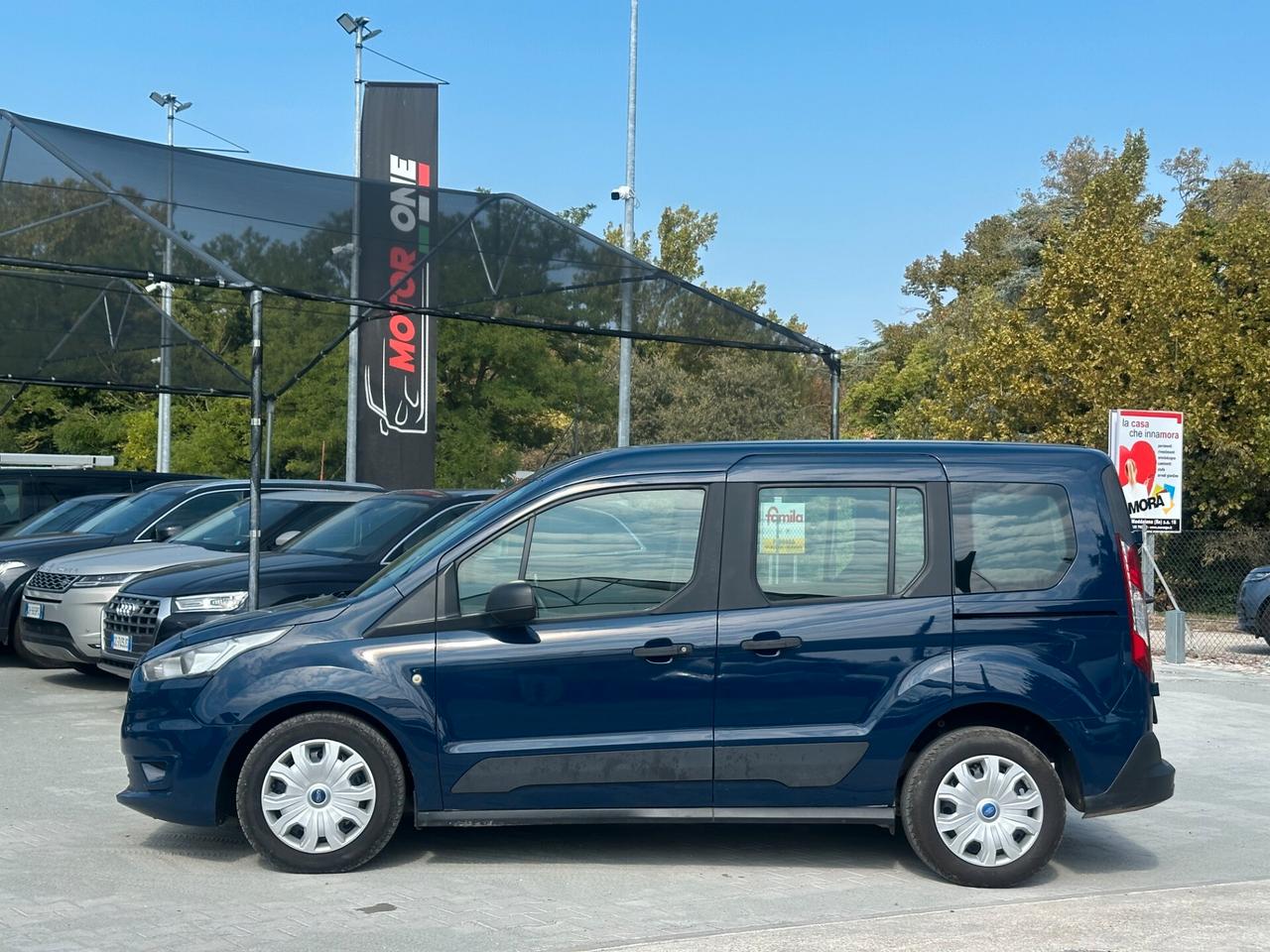 Ford Tourneo Connect 1.5 TDCi 120 CV Titanium
