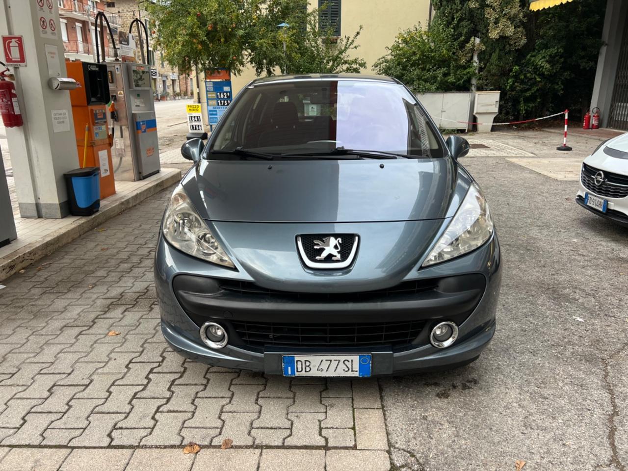 Peugeot 207 1.6 HDi 90CV 5p. XS #NEOPATENTATI