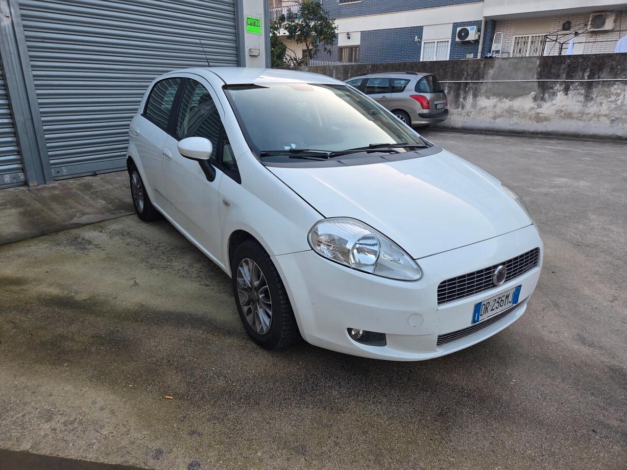 Fiat Grande Punto 1.3 MJT 90 CV 5 porte Emotion