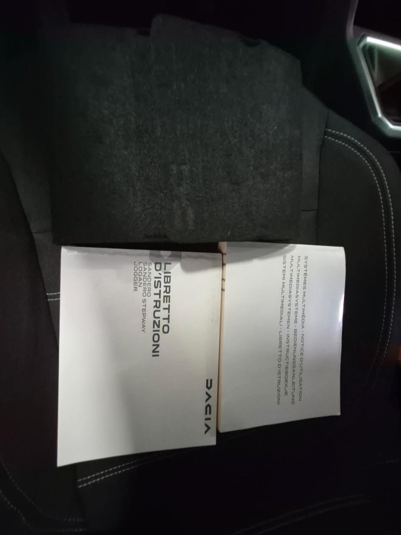 SANDERO 1.0 *PREZZO VERO* GARANZIA 12 MESI- IVA DEDUCIBILE