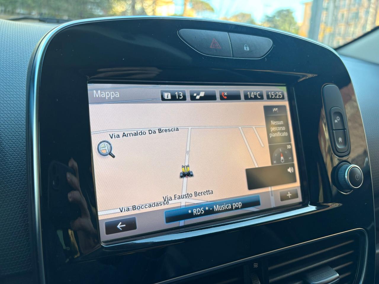 Renault Clio TCe 220CV 5p R.S. Trophy AKRAPOVIC