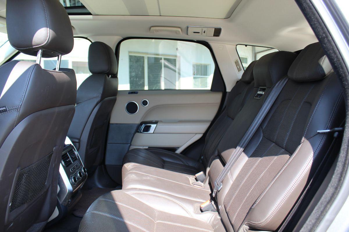 Land Rover Range Rover Sport 3.0 tdV6 HSE Dynamic auto