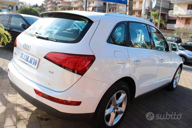 Audi Q5 2.0 tdi 150cv fari bixeno