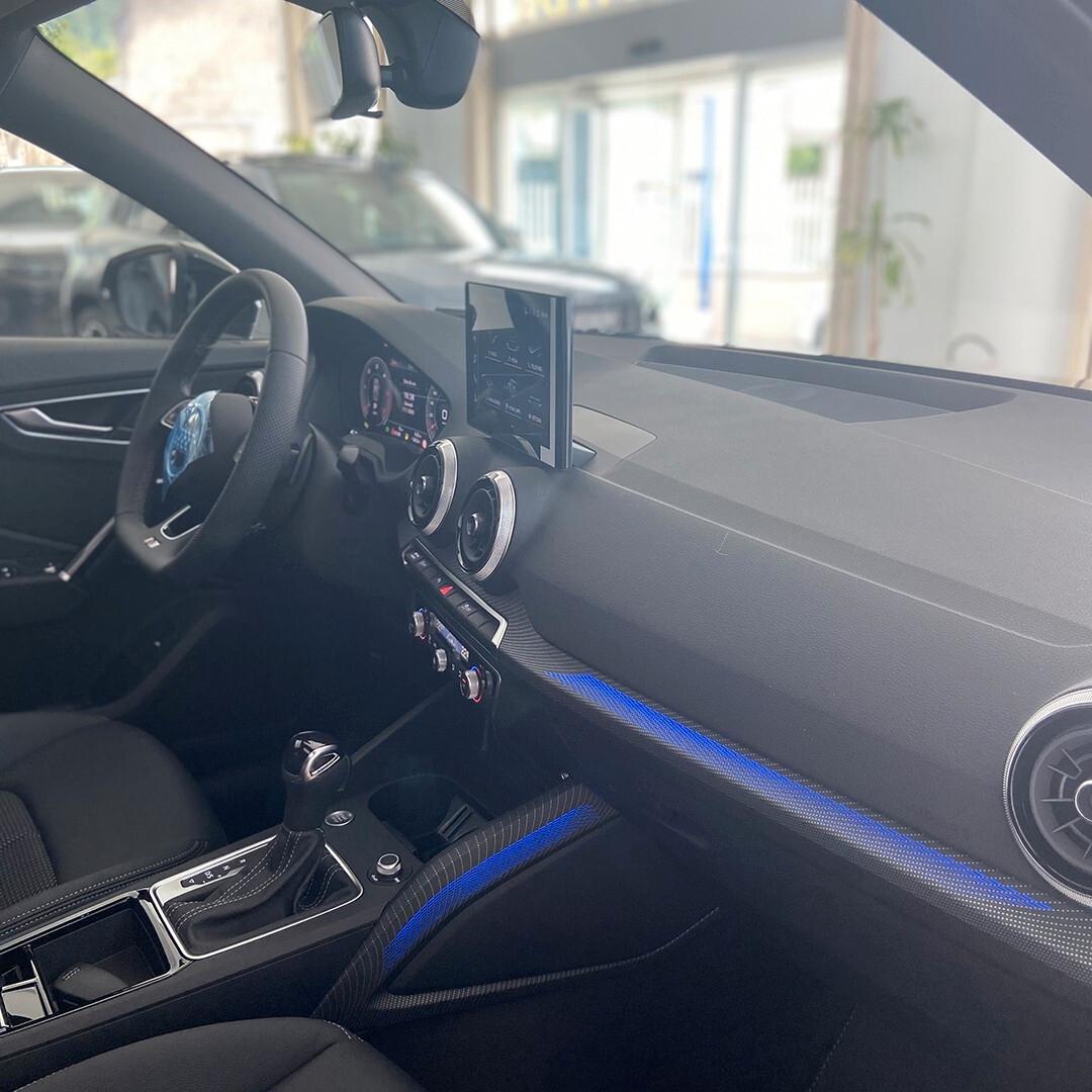 Audi Q2 35 TDI S tronic Identity Black tetto apribile