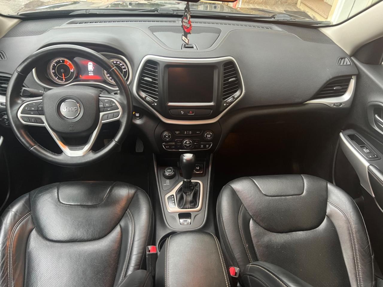 Jeep Cherokee 2.2 Mjt II 4WD Active Drive Overland