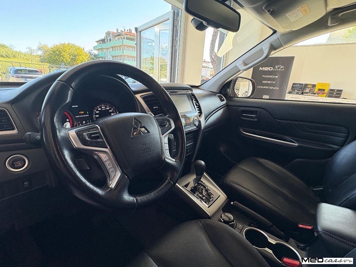 MITSUBISHI - L200