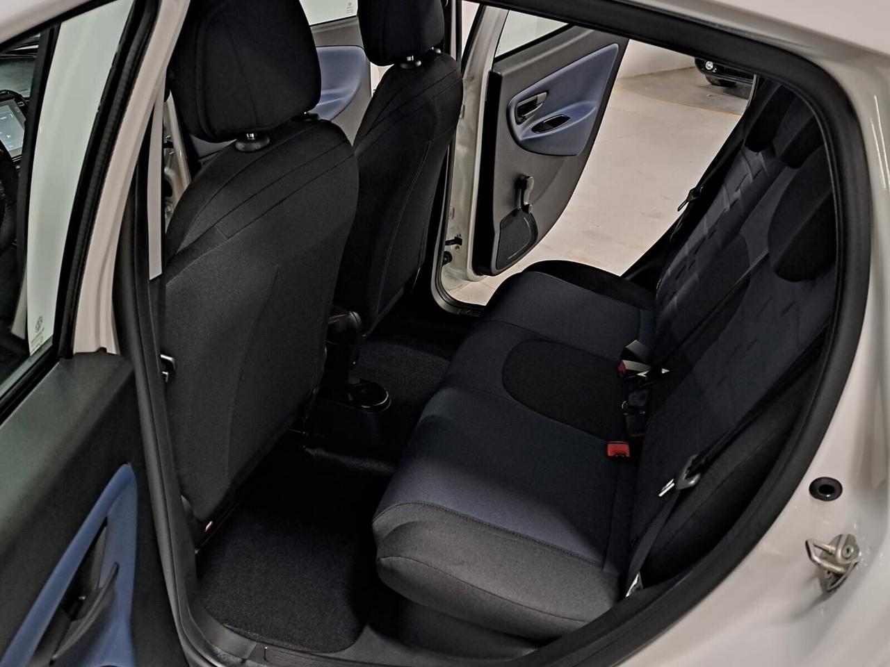 Lancia Ypsilon 1.0 FireFly Hybrid Platino Km. 0 (466)