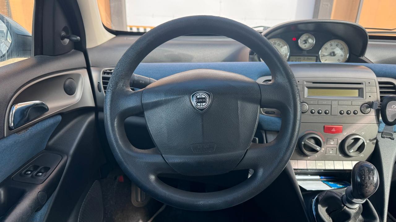 Lancia Ypsilon 1.2 benzina 60cv - 2006