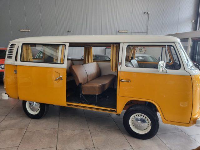 VOLKSWAGEN T2 FINESTRATO 8 POSTI