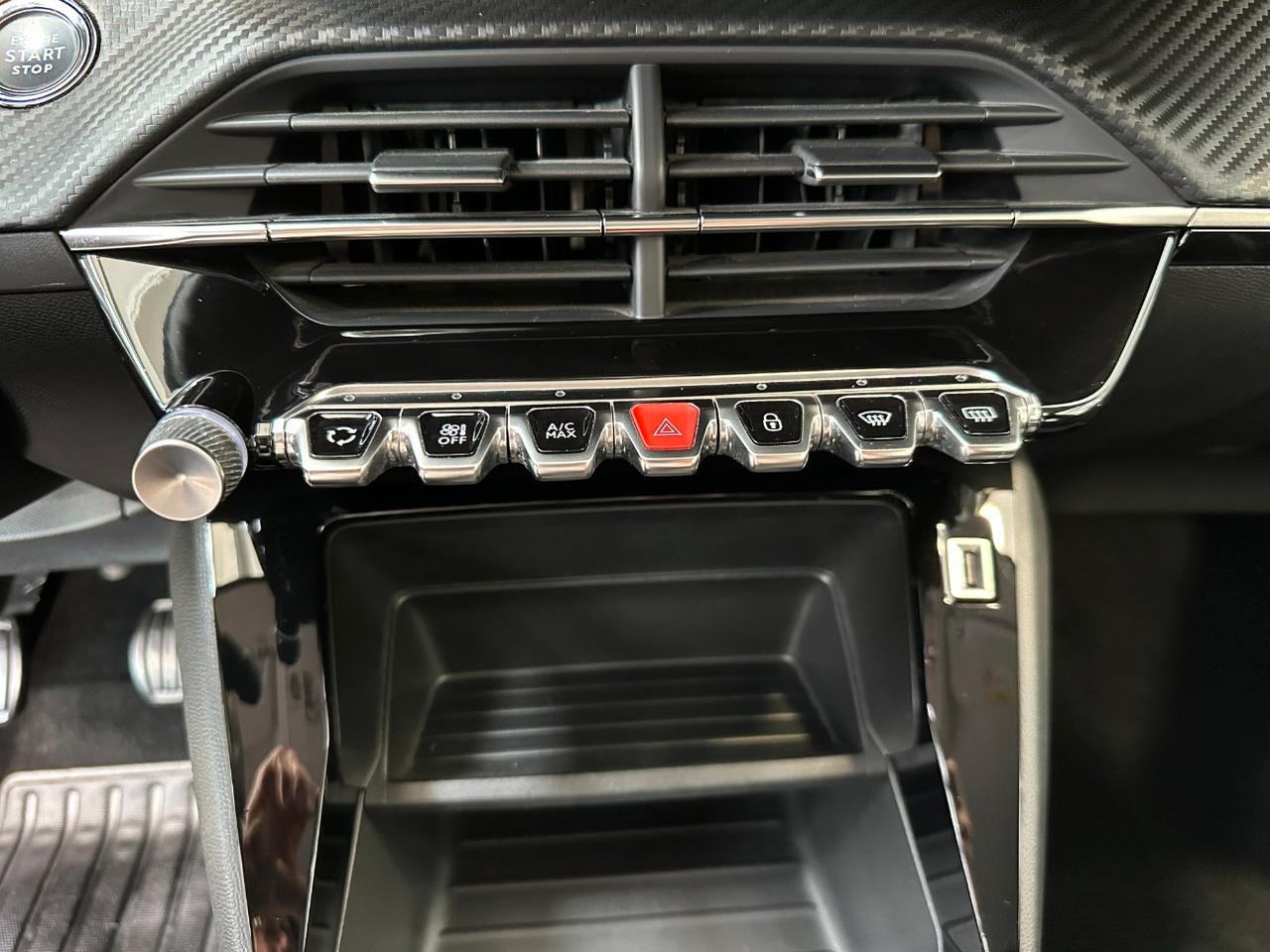 Peugeot 208 5 Pt 1.2 puretech Active s&s 75cv - Carplay - Camera