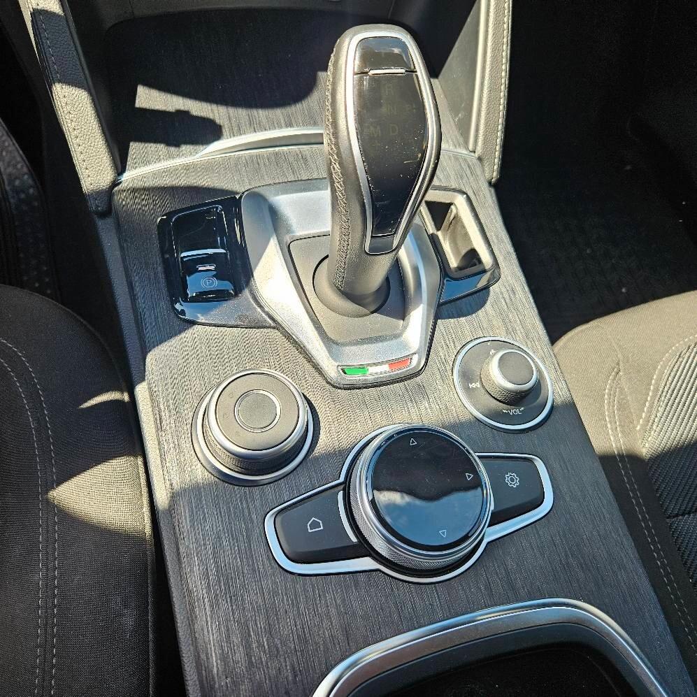 Alfa Romeo Stelvio 2.2 160CV AT8 RWD Super 12/2020